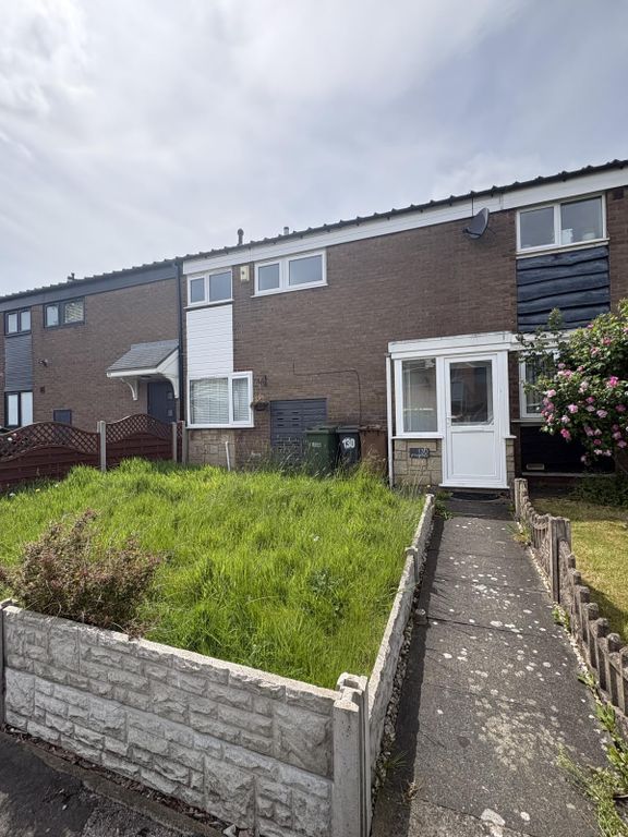 Property photo 1 of 12 Stylish 3 Bedroom House