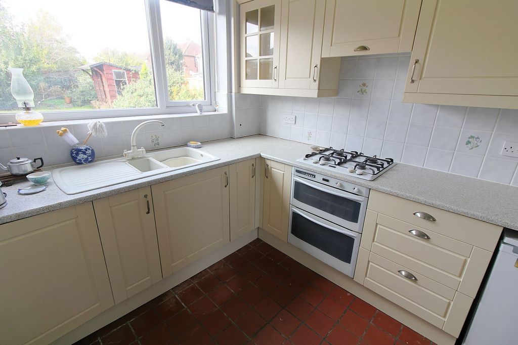 Property photo 3 of 18