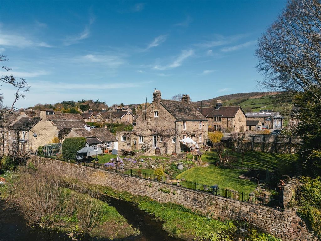 Property photo 1 of 61 Exterior And Gardens