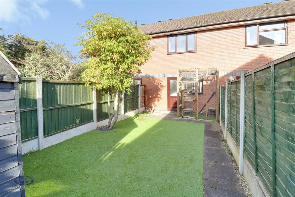 Property photo 2 of 16