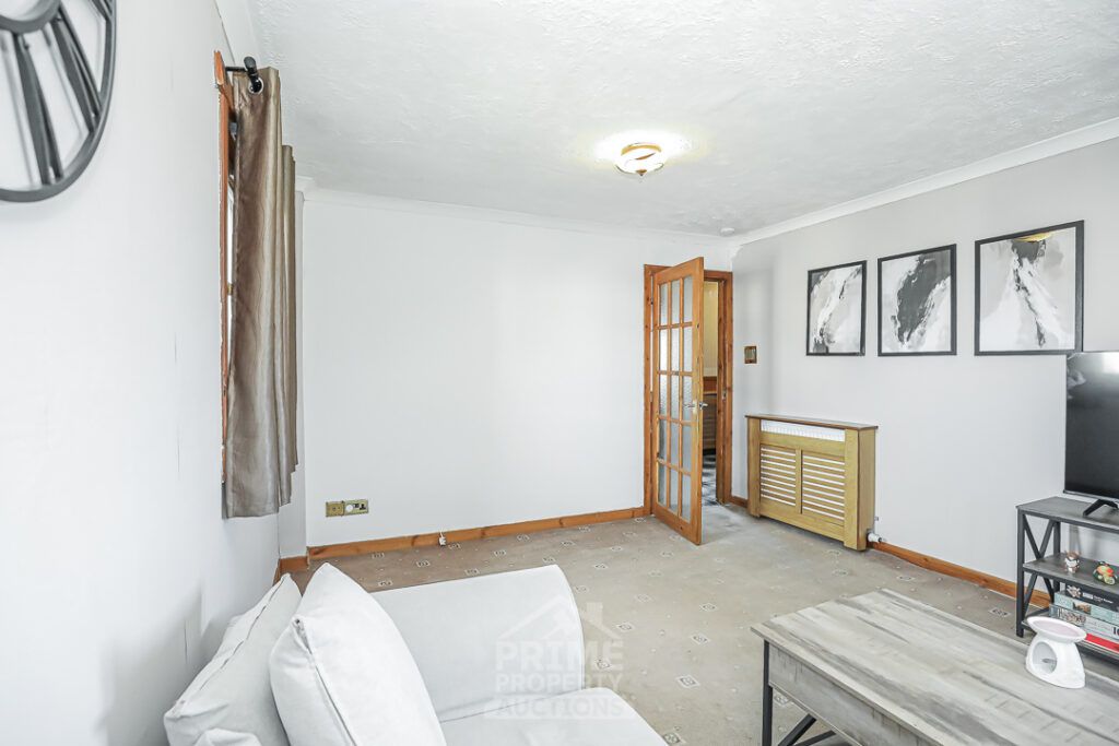 Property photo 3 of 20