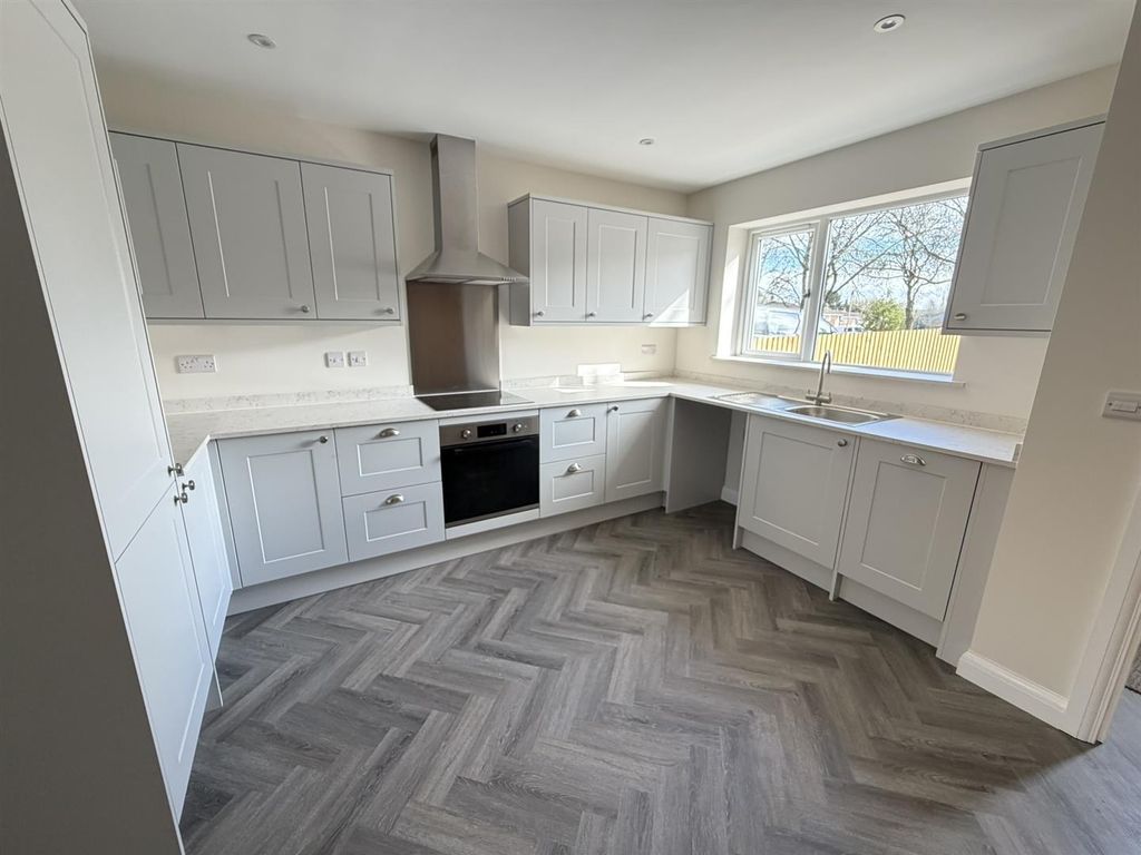 Property photo 2 of 15 Img_3978.Jpeg