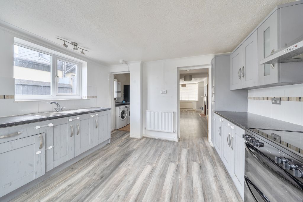 Property photo 3 of 10 1447215469Ddfda267307