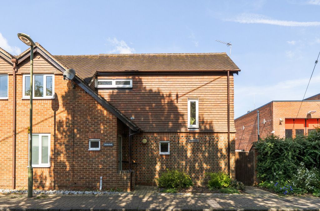 Property photo 1 of 10 1456664-2-69Fb1Ca...