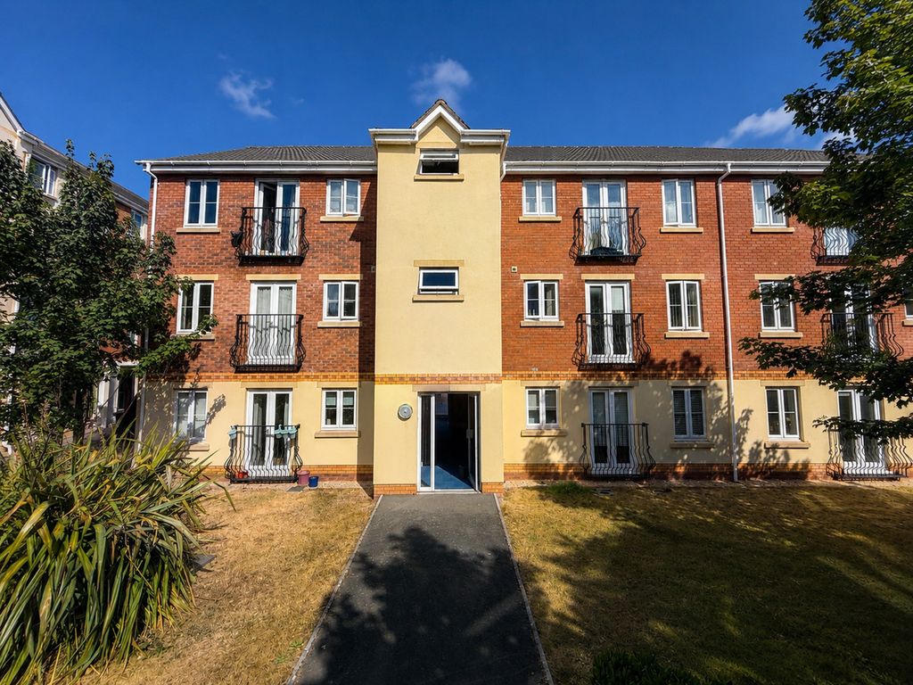 Property photo 1 of 16