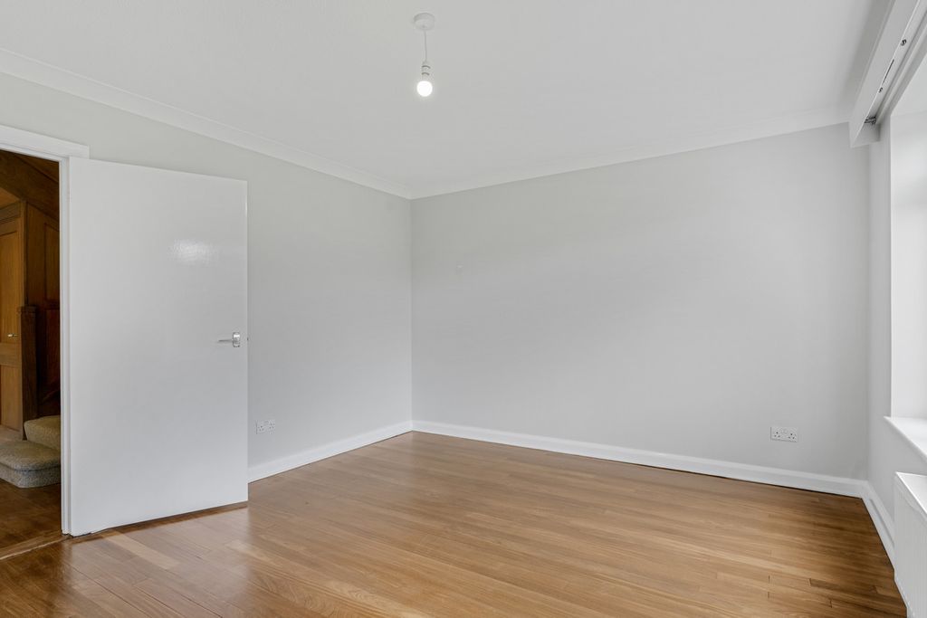 Additional image 8 of 4 bed detached house to rentAshlawn Road, Rugby, Warwickshire CV22