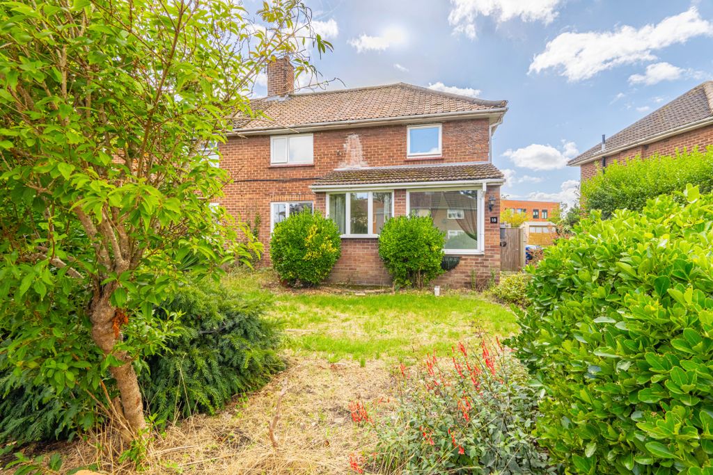 Property photo 1 of 13