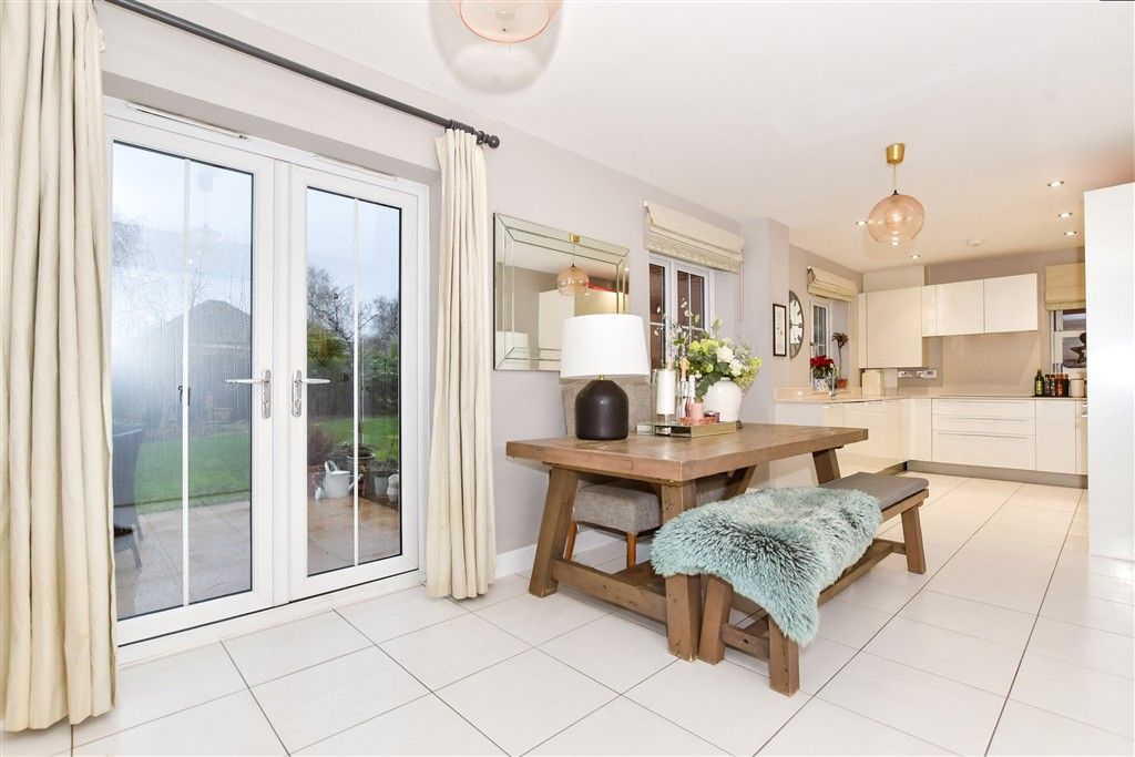 Property photo 3 of 15 Kitchen/Diner