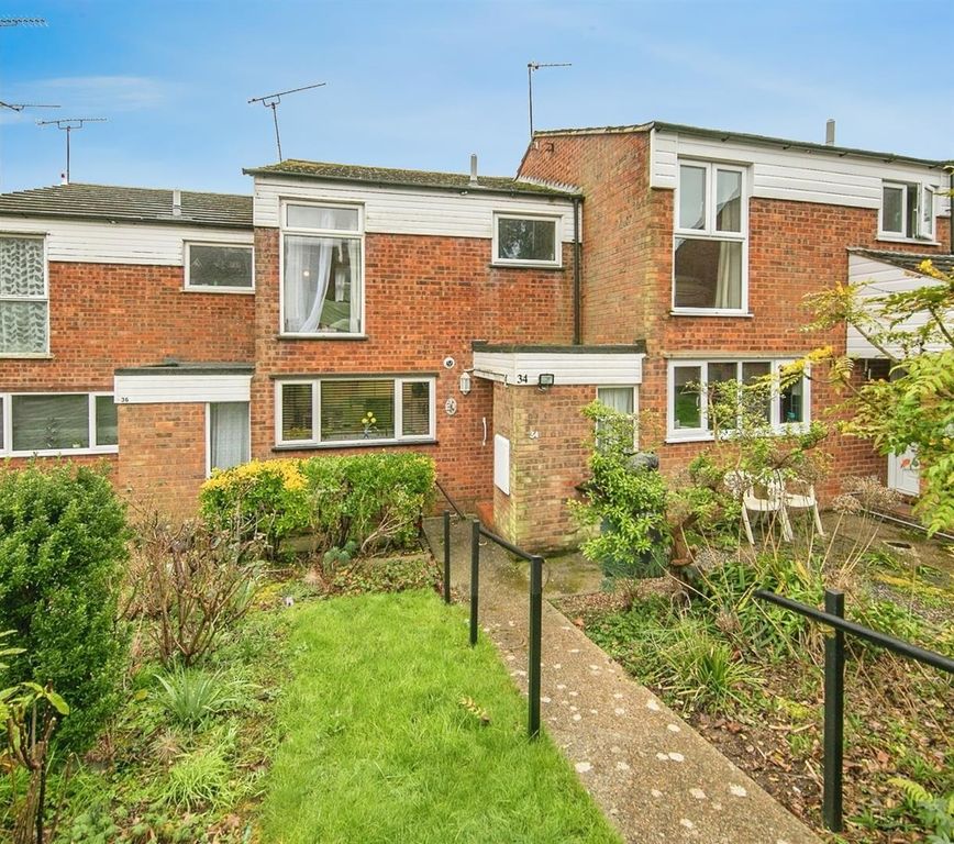 Property photo 1 of 18