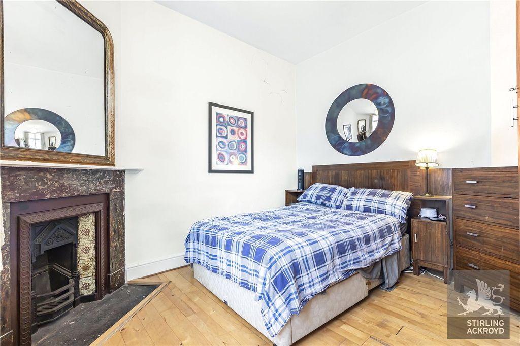 Property photo 3 of 8 Picture No. 09