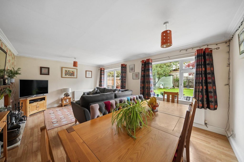 Property photo 3 of 14