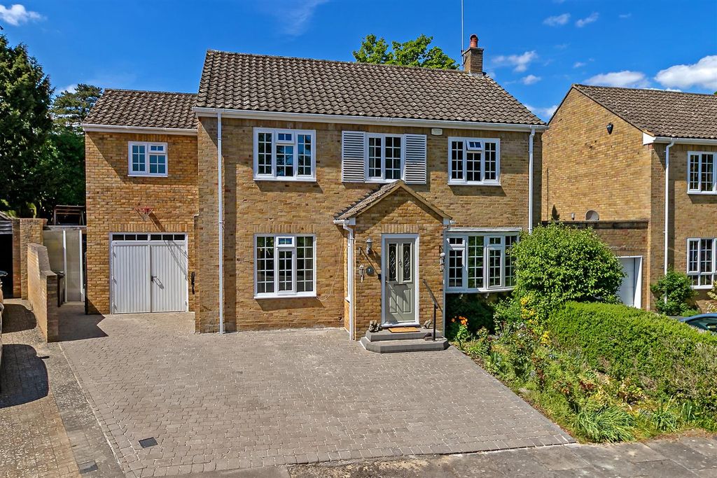 Property photo 2 of 27 7Oldrectorygardens-9.Jpg