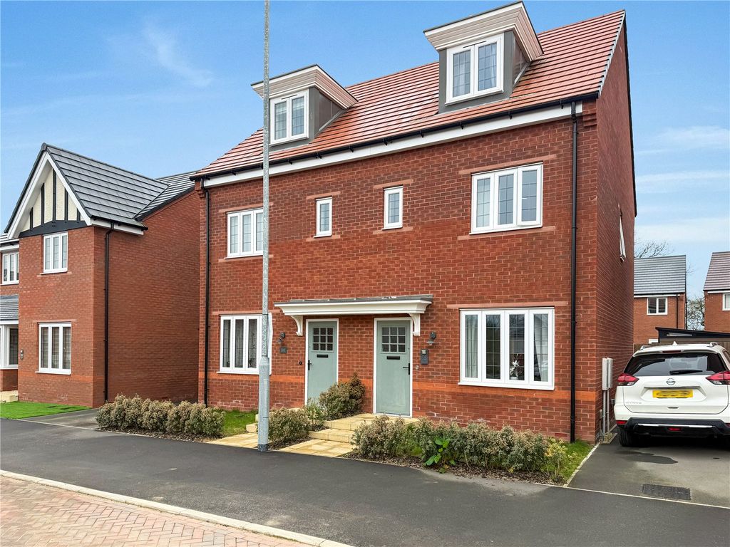 Property photo 1 of 19 Front