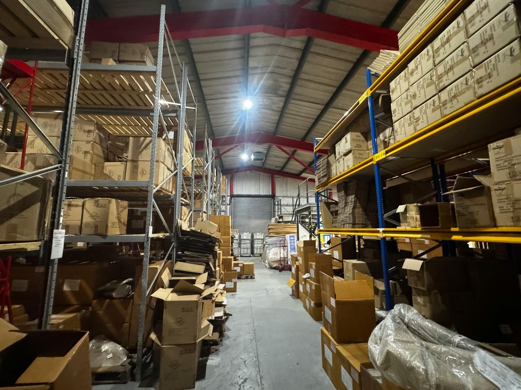 Property photo 2 of 8 Img_1935.Jpg