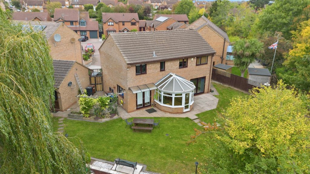 Property photo 2 of 33