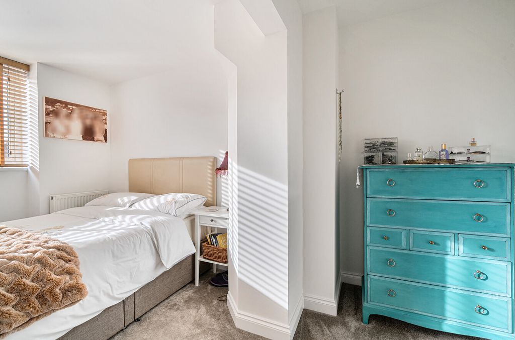 Additional image 18 of 4 bed maisonette for saleCliff Road, Paignton, Devon TQ4