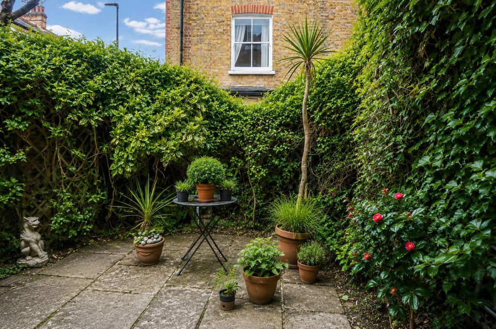 Property photo 3 of 7