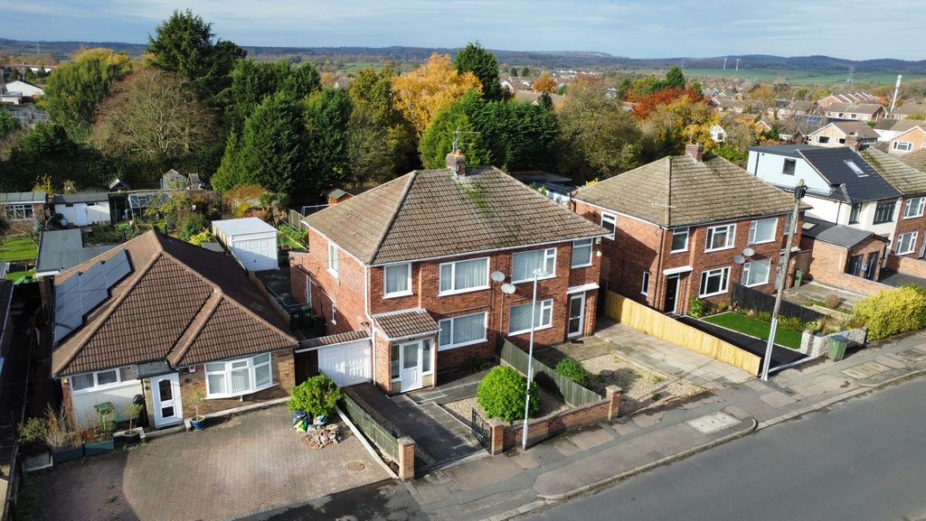 Property photo 2 of 28 Front