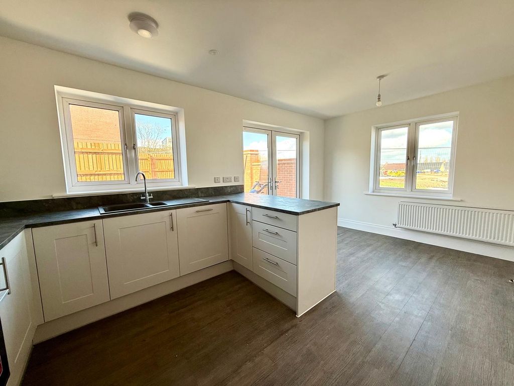 Property photo 3 of 11 Whatsapp Image 2025-03-28 At 13.25.42 (3)