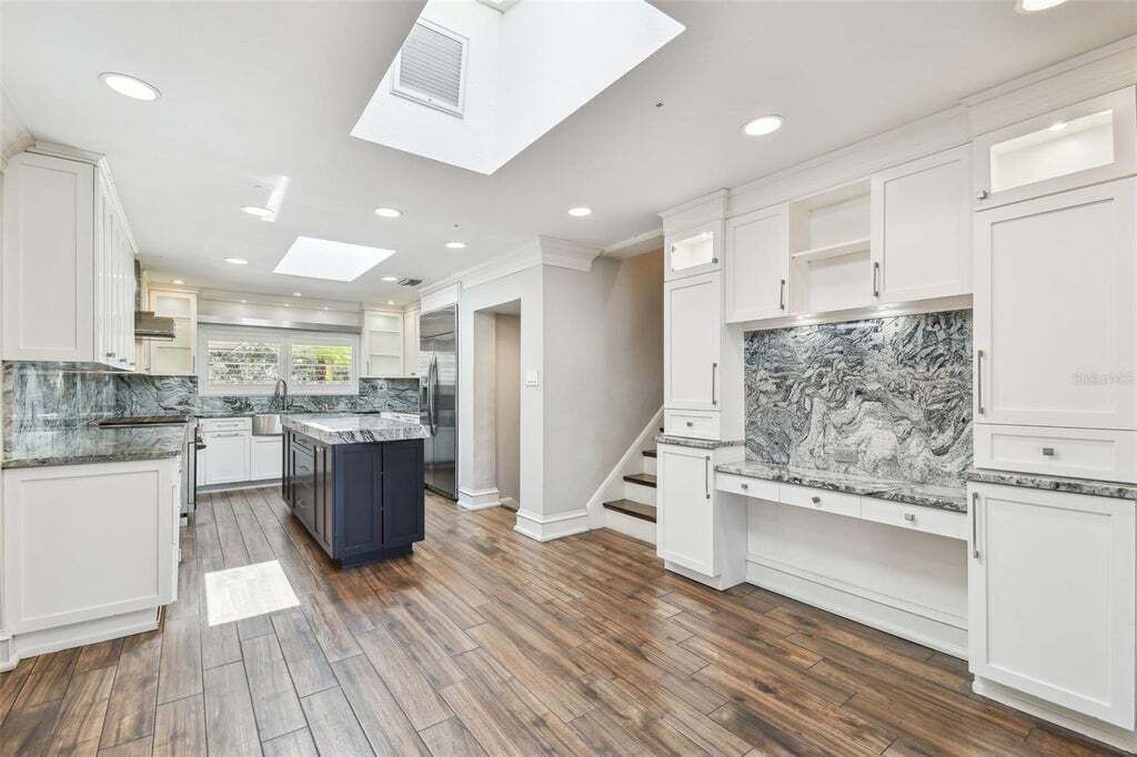 Property photo 2 of 2 <Alttext/>