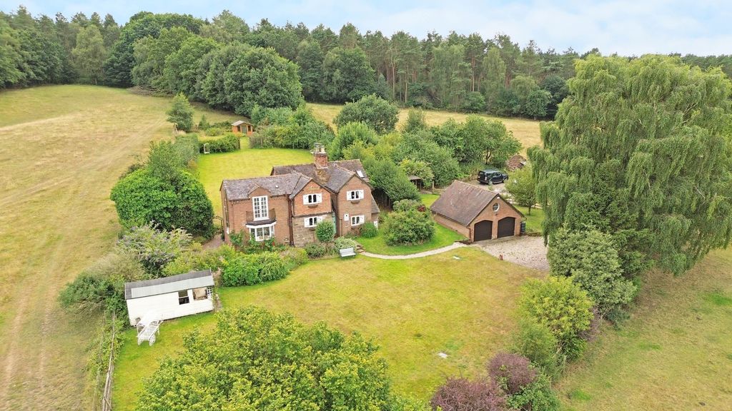 Property photo 1 of 42