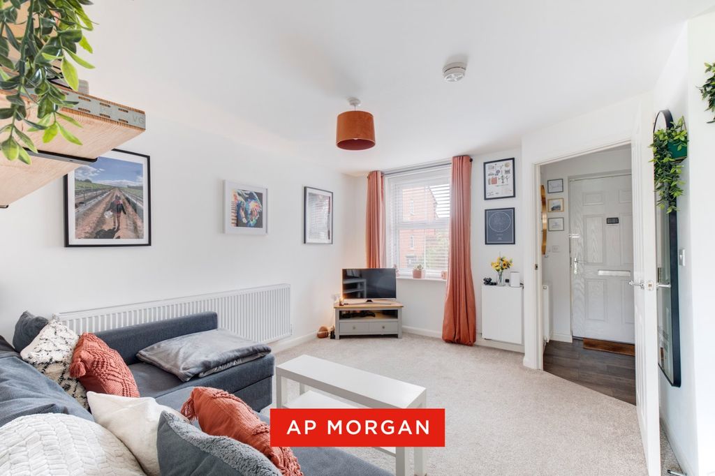 Property photo 2 of 18 Picture No. 04