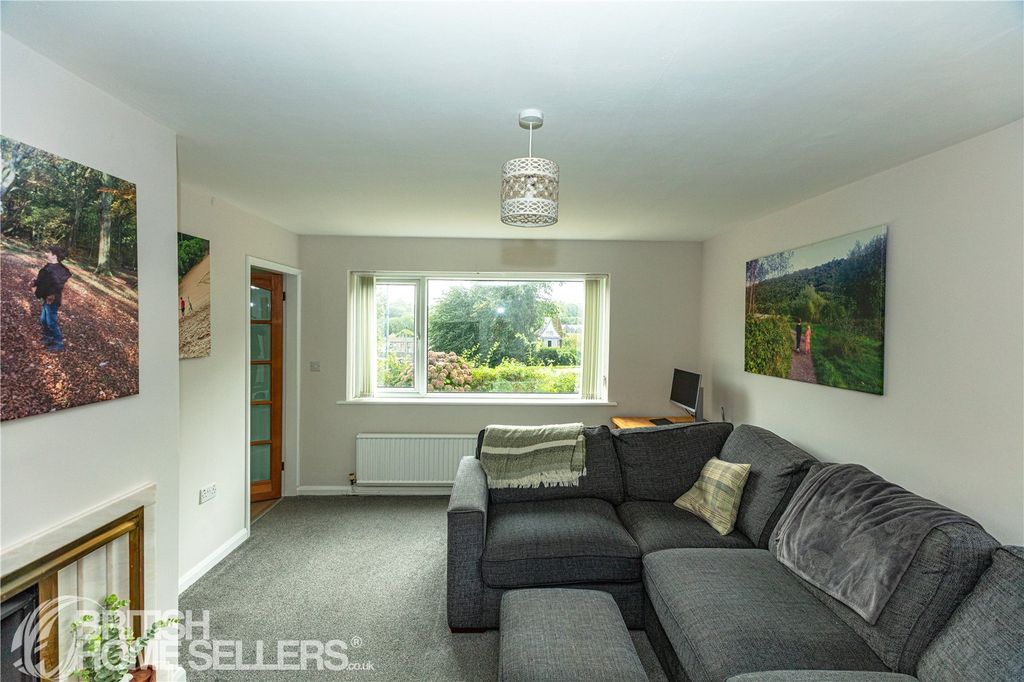 Property photo 3 of 18 Picture No. 23