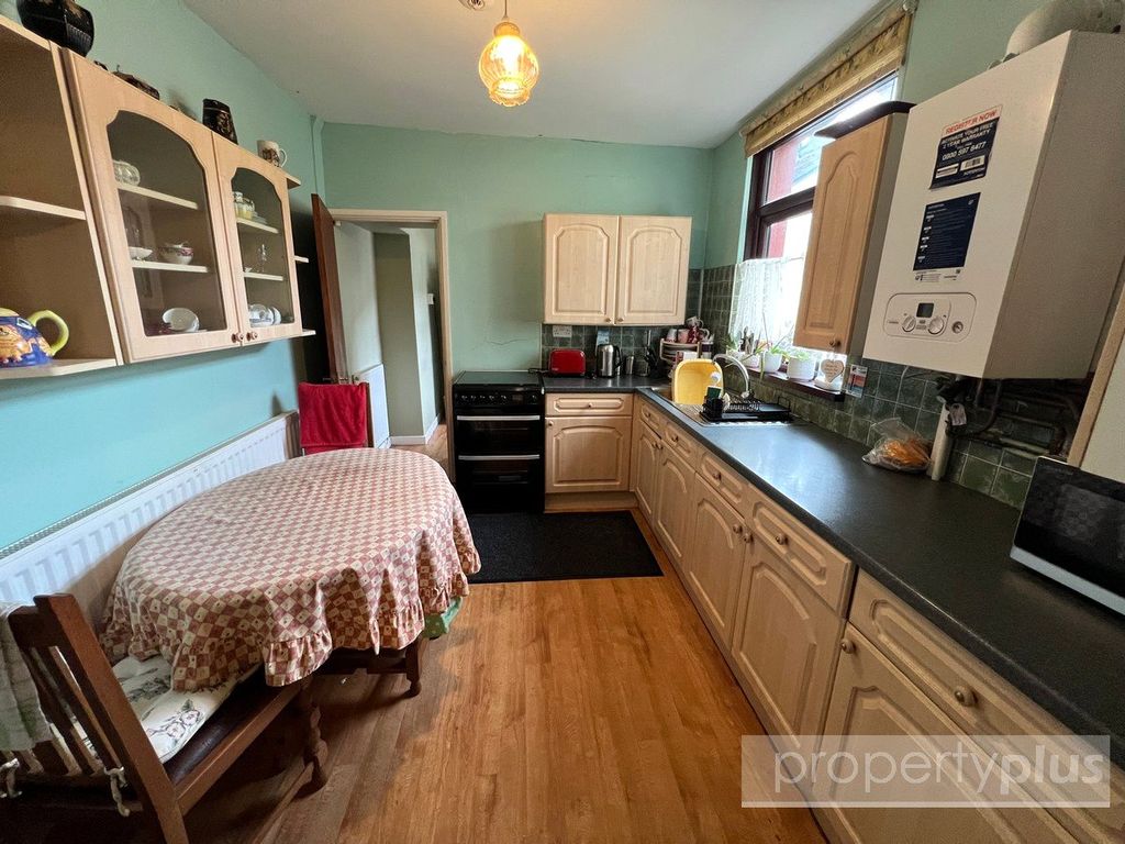 Property photo 2 of 13 Picture No. 73