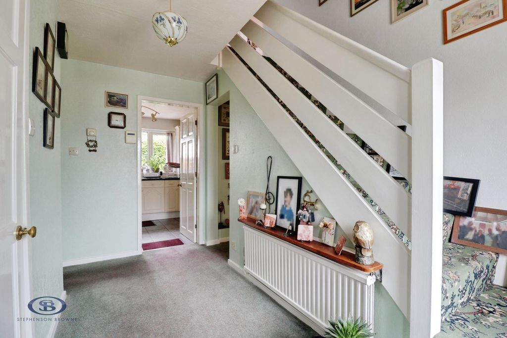 Property photo 2 of 27 Pbox-Img.Jpg