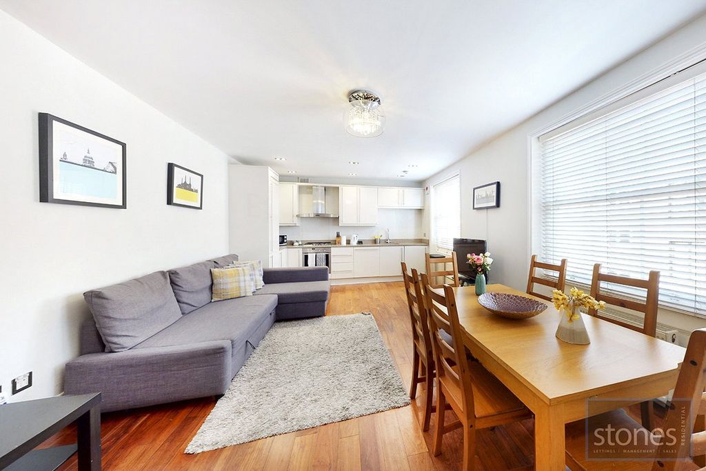 Property photo 1 of 11 Picture No. 02
