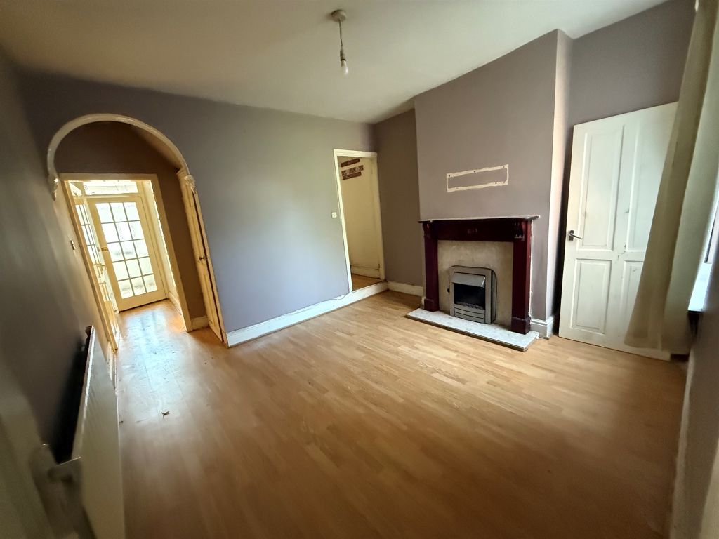 Property photo 3 of 7