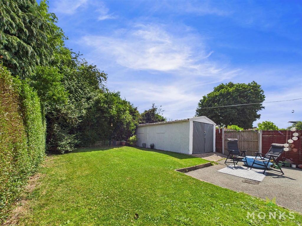 Property photo 2 of 19 Cam01420G0-Pr0690-Still022.Jpg