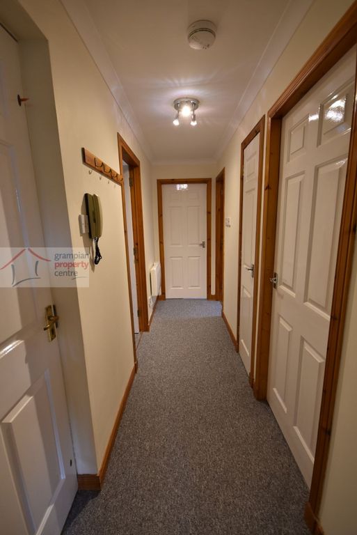 Property photo 2 of 11 Hallway .Jpg