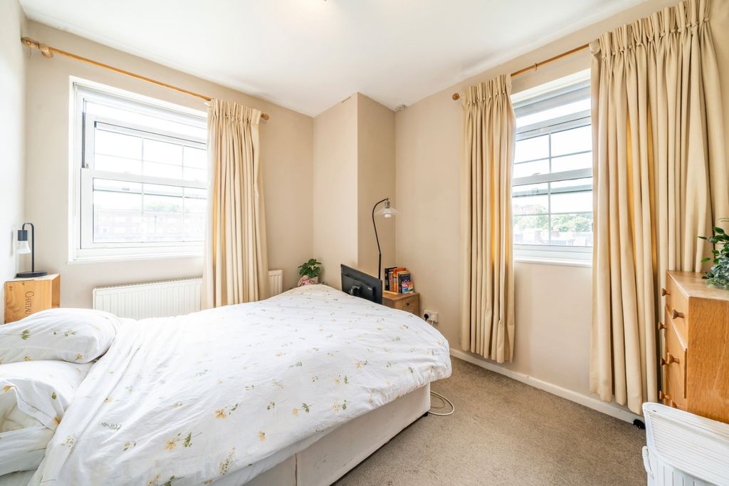 Property photo 3 of 12 Picture No. 07