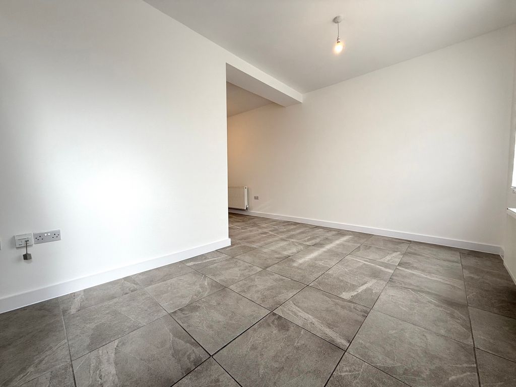 Property photo 2 of 15 Img_1716.Jpeg