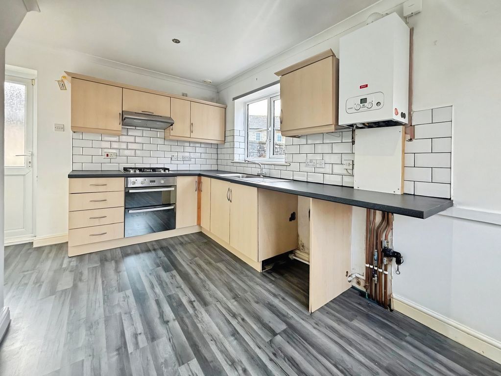 Property photo 2 of 17 86B89675-F43Eb765-E33A-4Ed6-9F1d-208E180d76cc