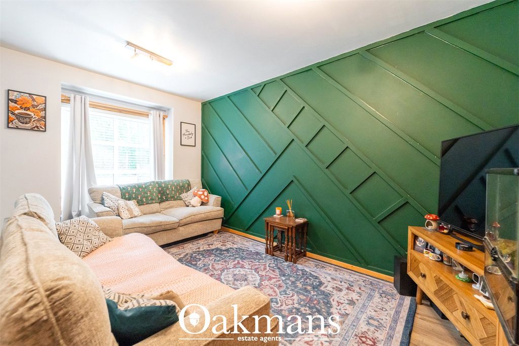 Property photo 3 of 23 Picture No. 11