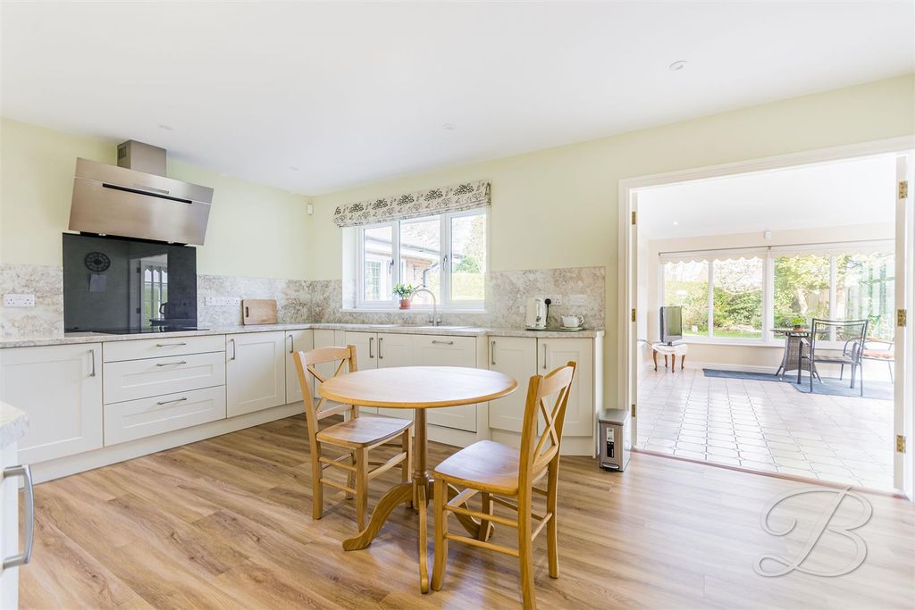 Property photo 2 of 39 Ccltd22.Jpg