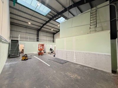 Property photo 3 of 7 Photo 7