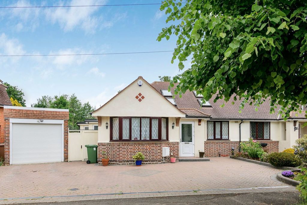 Property photo 1 of 44