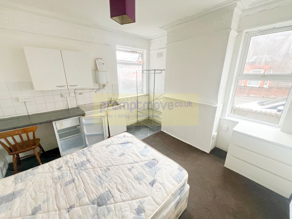 Property photo 1 of 3 Na