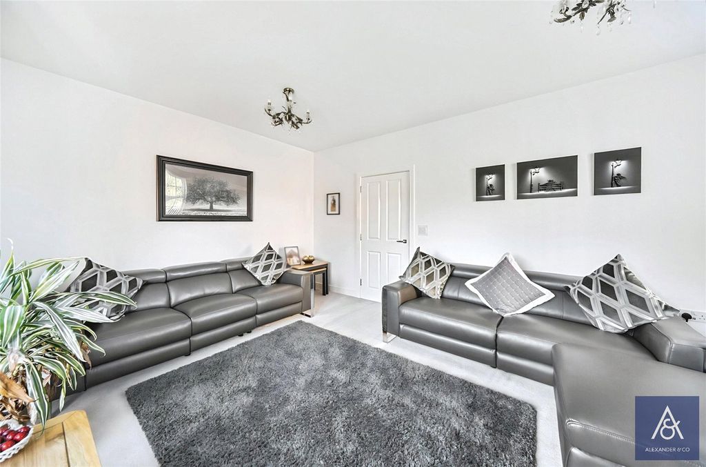 Property photo 3 of 19 Picture No. 86