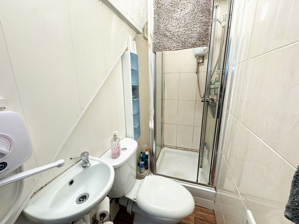 Property photo 3 of 3