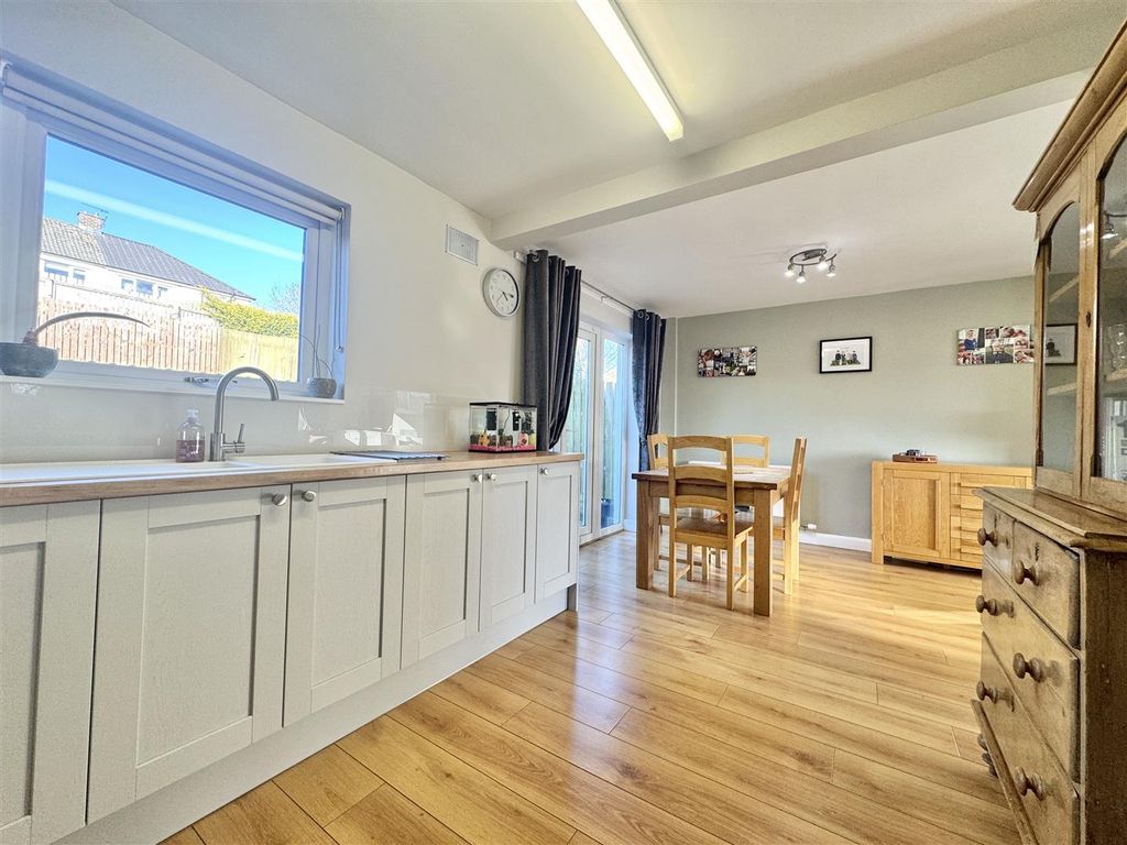 Property photo 3 of 17 Img_1115.Jpg