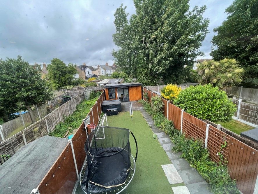 Property photo 1 of 26