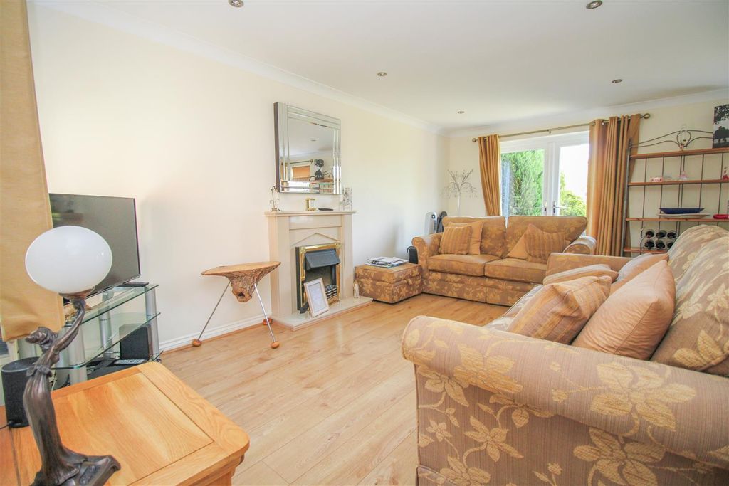 Property photo 3 of 19 Img_3722.Jpg