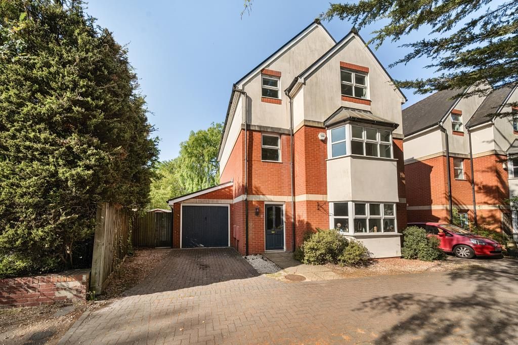 Property photo 1 of 17 External