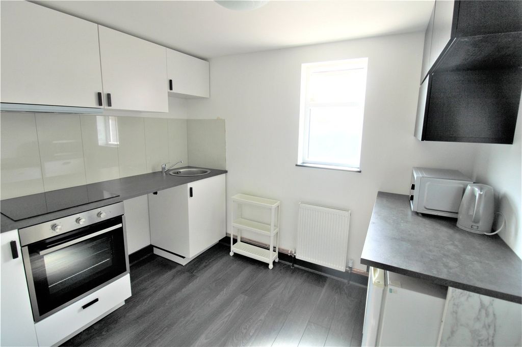 Property photo 1 of 11 Picture No. 07