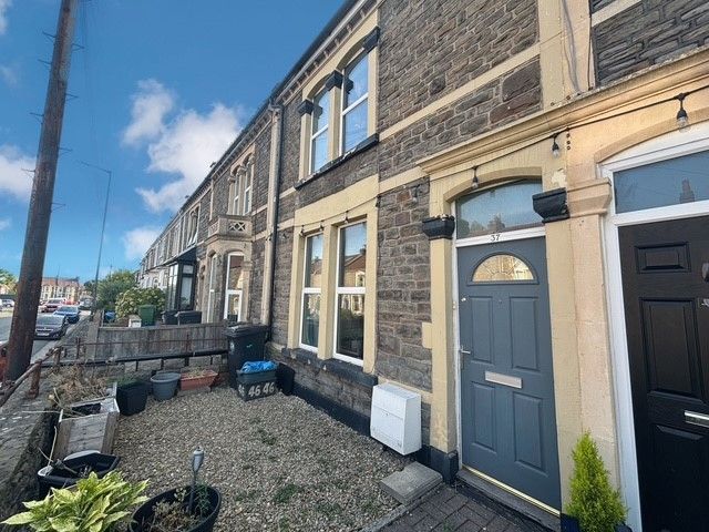 Property photo 1 of 11
