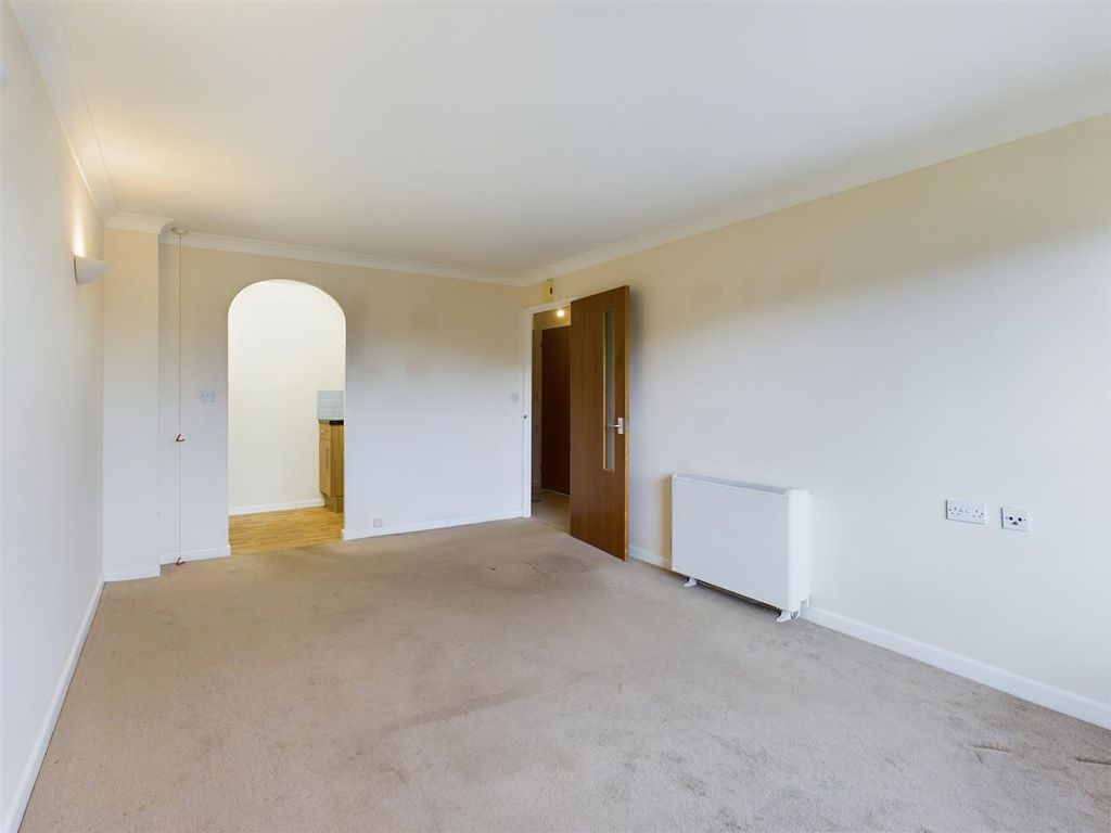 Property photo 1 of 4 Cam03975G0-Pr0020-Still001.Jpg